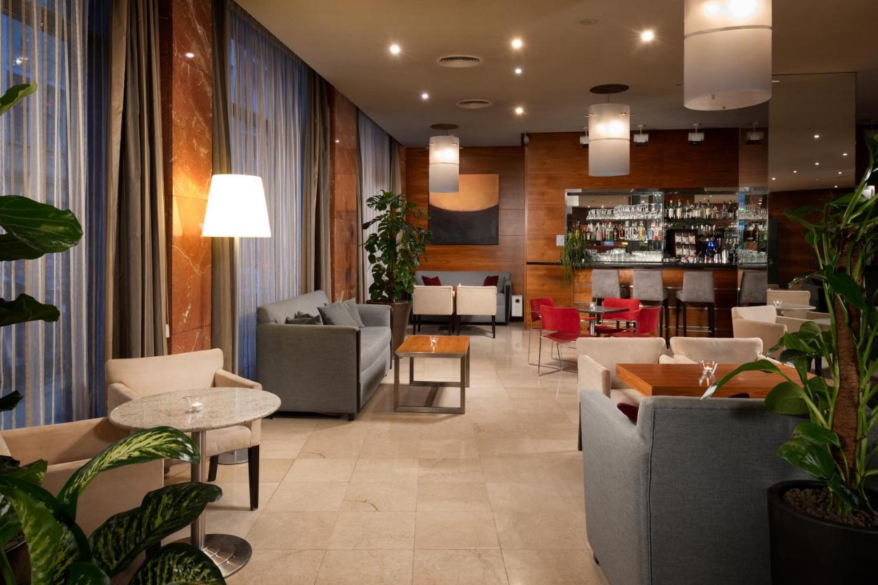 K+K Hotel Fenix Praag Buitenkant foto