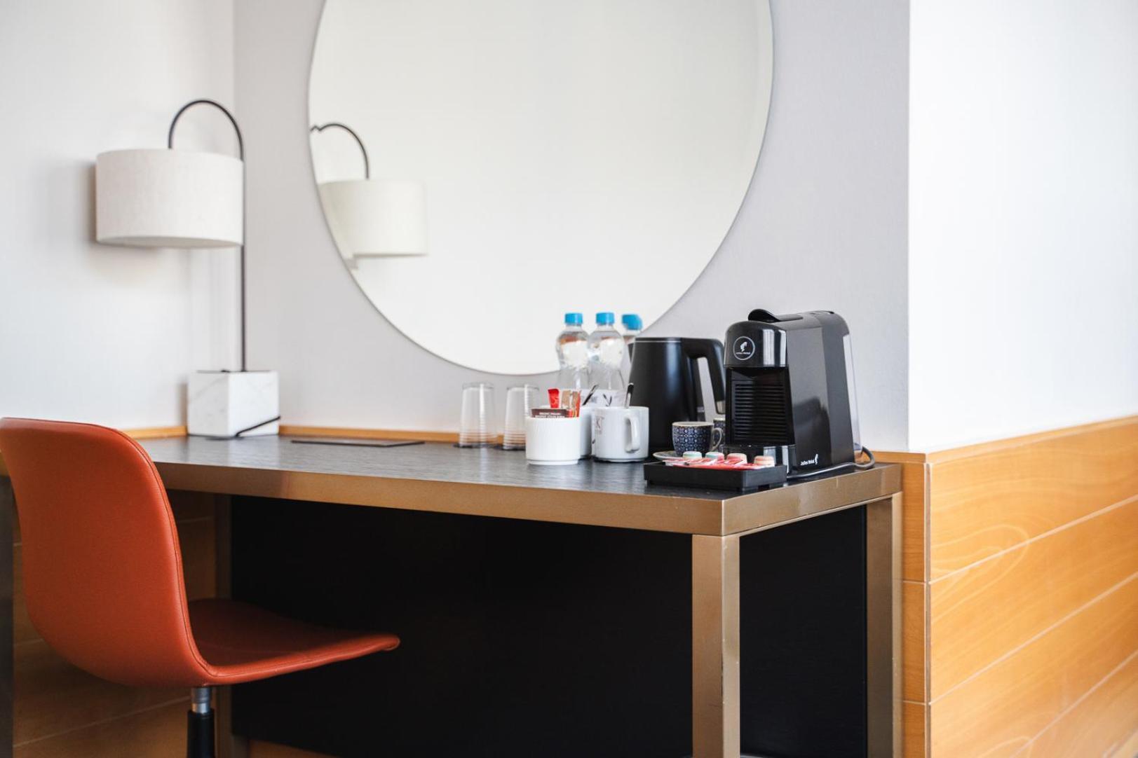 K+K Hotel Fenix Praag Buitenkant foto
